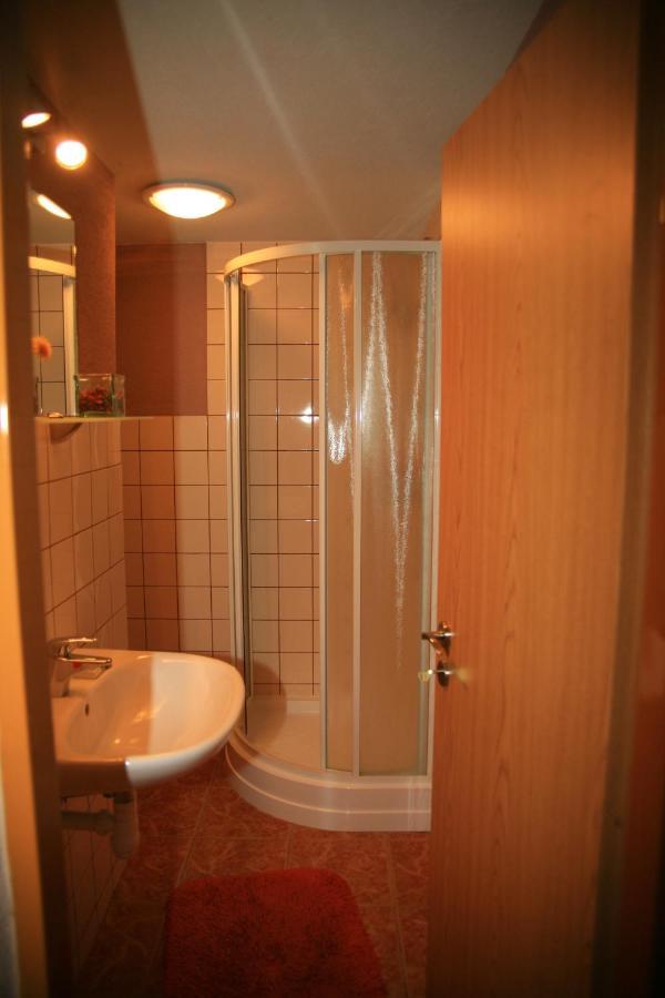 Chata Pod Brdom Ruzomberok Exterior foto